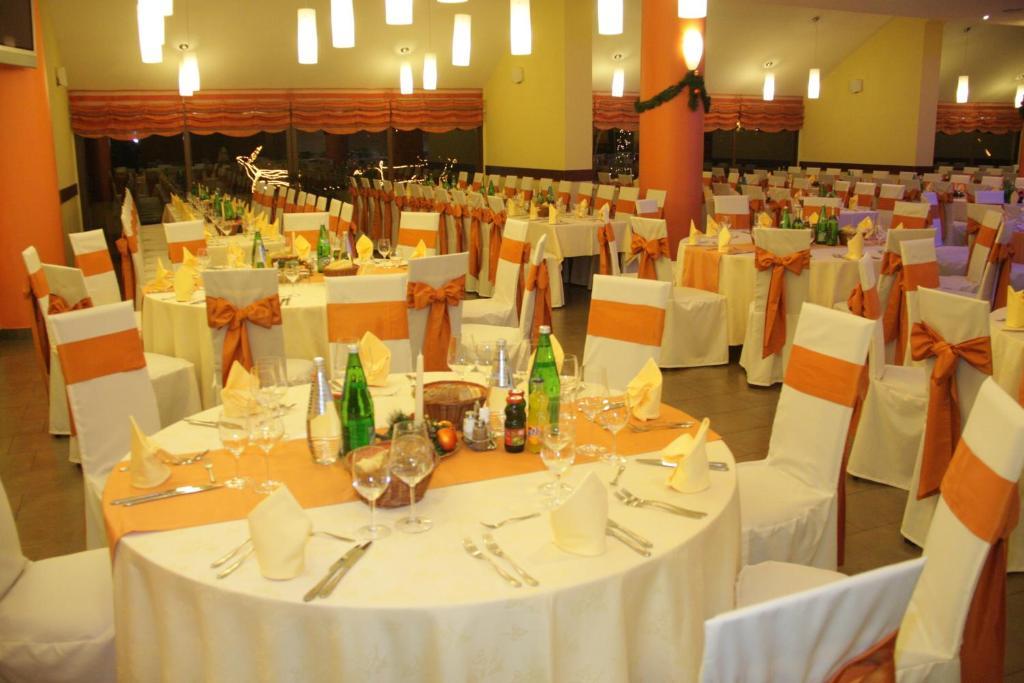 Hotel Picok Ðurđevac Kültér fotó
